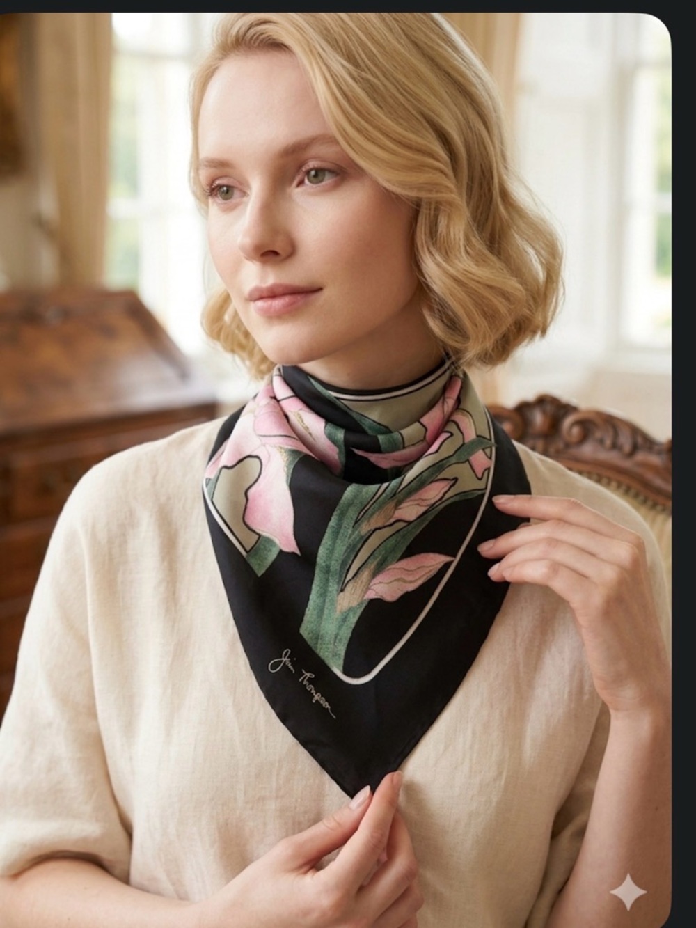 VINTAGE black  ART BEAUTY FLOWERS HANDKERCHIEF WOMAN POCKET SQUARE 100% silk